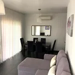 Apartamento Alojamentos Campo & Mar-t2 Com Piscina São Martinho do Porto