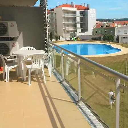 Alojamentos Campo & Mar-t2 Com Piscina *