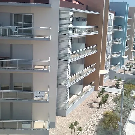 Alojamentos Campo & Mar-t2 Com Piscina Apartment Sao Martinho do Porto