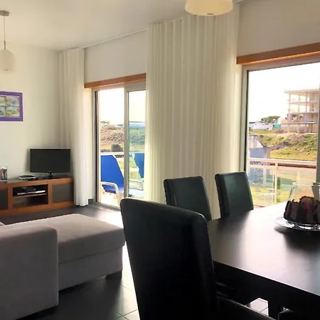 Апартаменты Alojamentos Campo & Mar-t2 Com Piscina