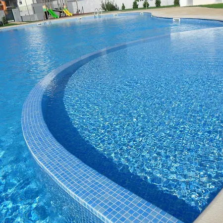 Alojamentos Campo & Mar-t2 Com Piscina * Сан-Мартинью-ду-Порту